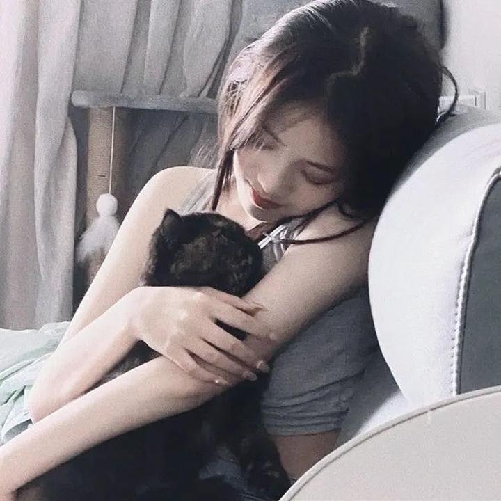 鲁蛇大翻身海报
