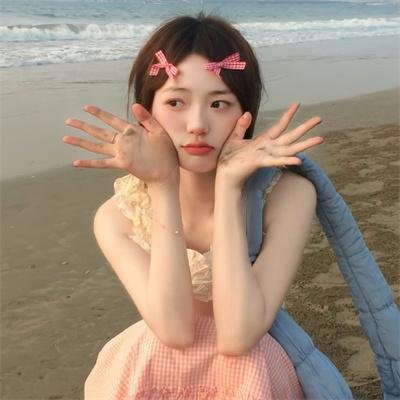 乔省长和他的女儿们海报